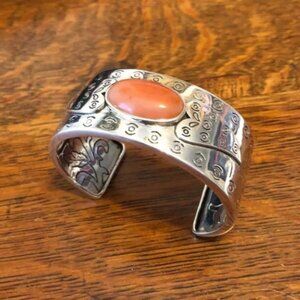 Estate Cuff Marked WK 925 China